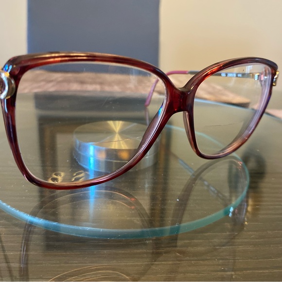Gucci Women's Glasses in Rich Burgundy - Picture 1 of 6